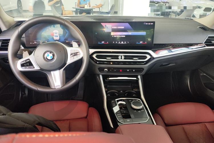 Used BMW 3 Series 2024 320Li M Sport Package Center Console