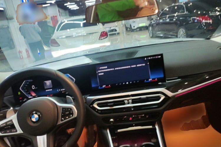 Used BMW 3 Series 2024 325Li M Sport Package Center Console