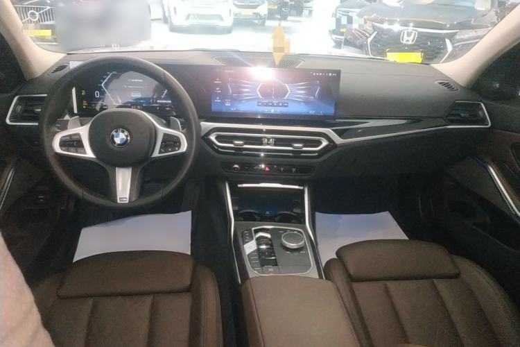 Used BMW 3 Series 2024 325Li M Sport Package Center Console