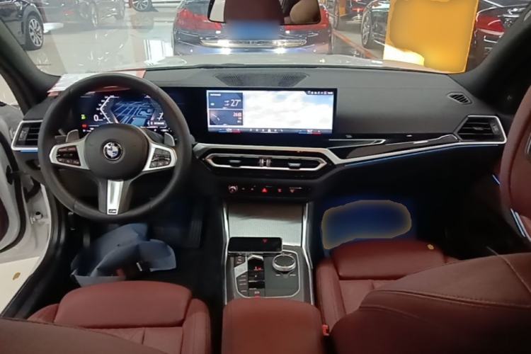 Used BMW 3 Series 2024 325i M Sport Night Edition Package Center Console