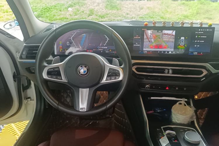 Used BMW 3 Series 2024 325Li M Sport Package Center Console