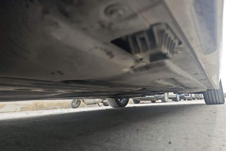 Used BMW 3 Series 2024 325Li M Sport Package Chassis Front Left