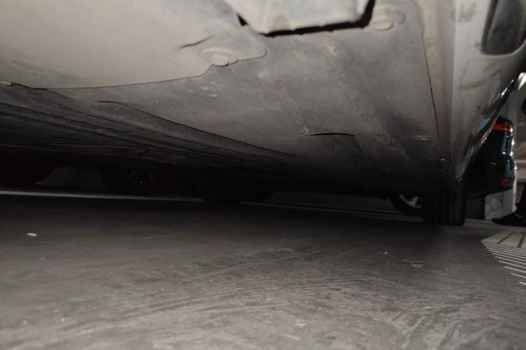 Used BMW 3 Series 2024 325Li M Sport Package Chassis Front Left