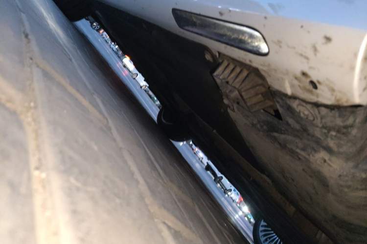 Used BMW 3 Series 2024 325i M Sport Package Chassis Front Right