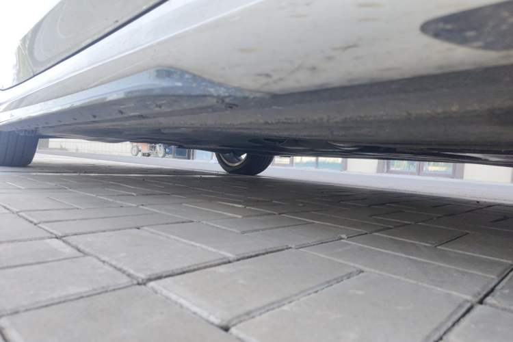 Used BMW 3 Series 2024 325Li M Sport Package Chassis Front Right