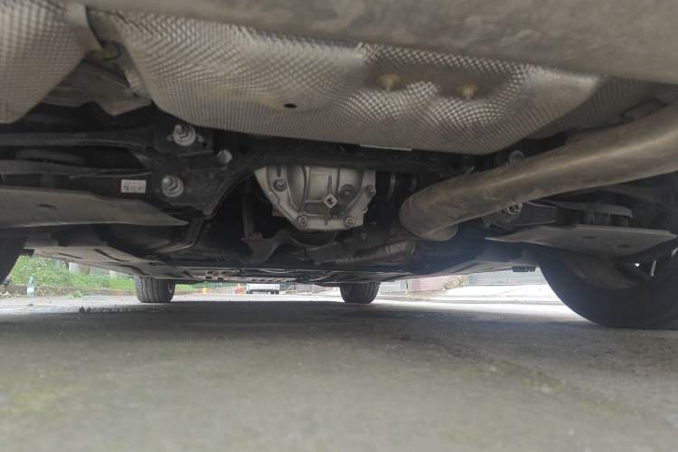 Used BMW 3 Series 2024 325i M Sport Package Chassis Rear