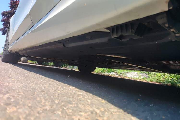 Used BMW 3 Series 2024 325Li M Sport Package Chassis Rear Left