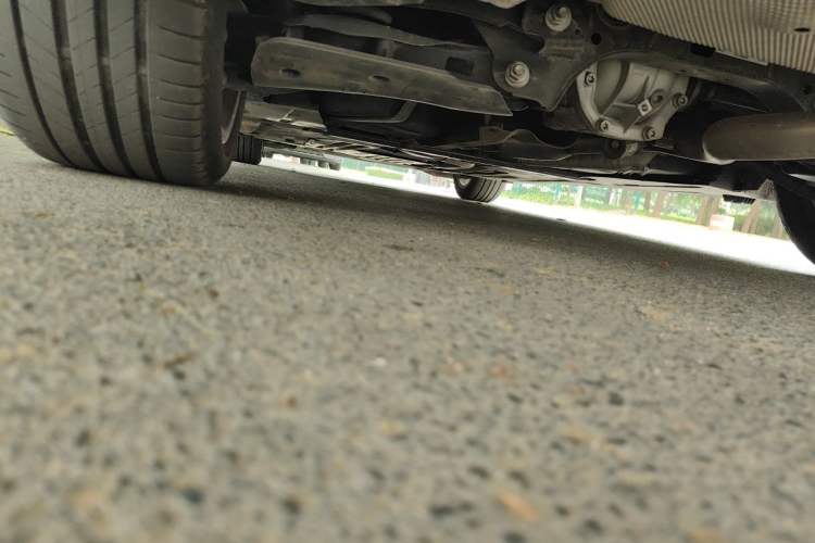 Used BMW 3 Series 2024 325i M Sport Night Edition Package Chassis Rear Left