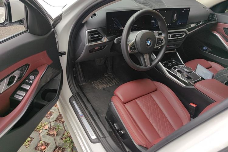 Used BMW 3 Series 2024 320Li M Sport Package Driver Seat