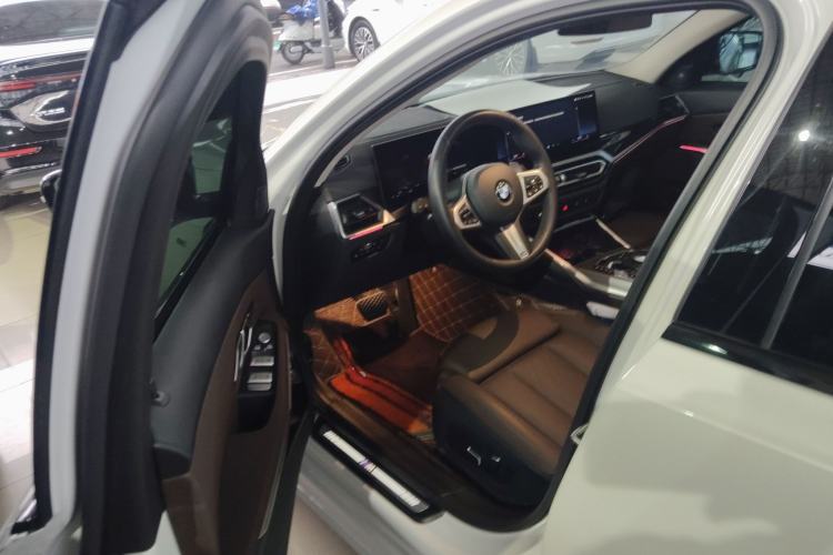 Used BMW 3 Series 2024 325Li M Sport Night Edition Package Driver Seat
