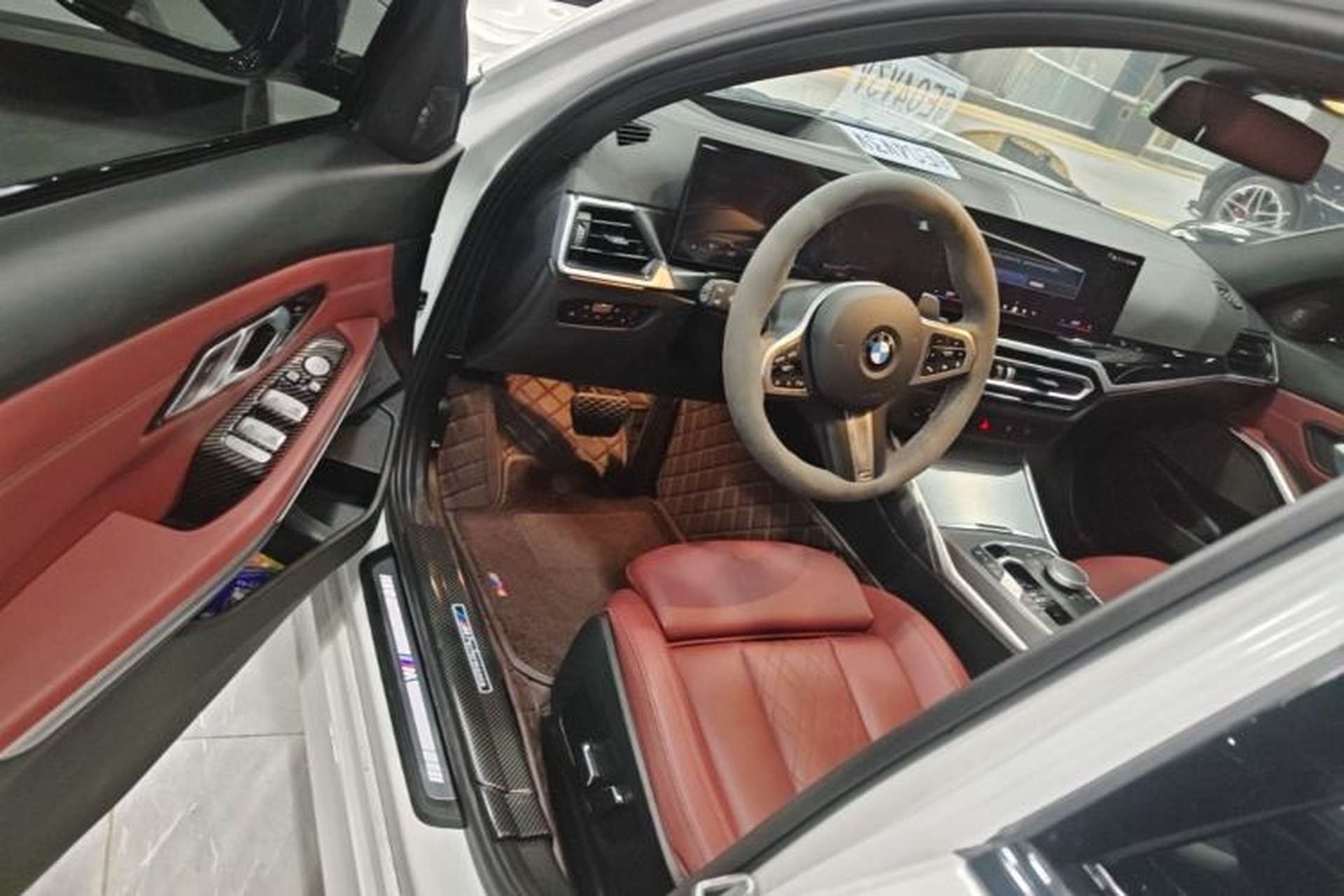 Used BMW 3 Series 2024 330i M Sport Night Edition Package Driver Seat