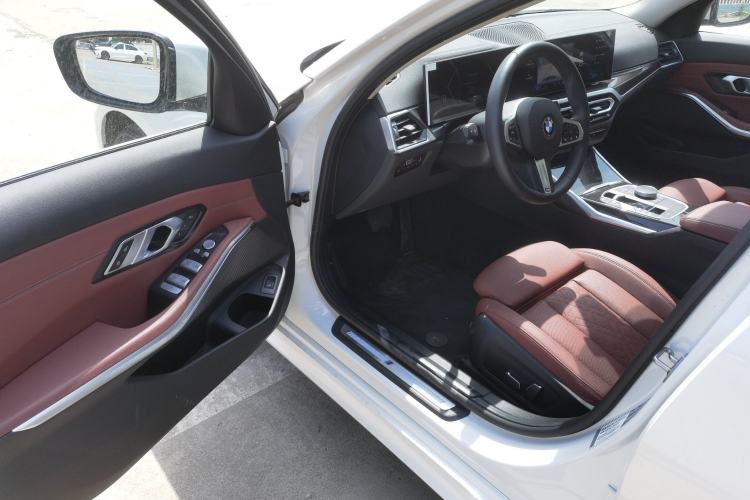 Used BMW 3 Series 2024 325Li M Sport Package Driver Seat