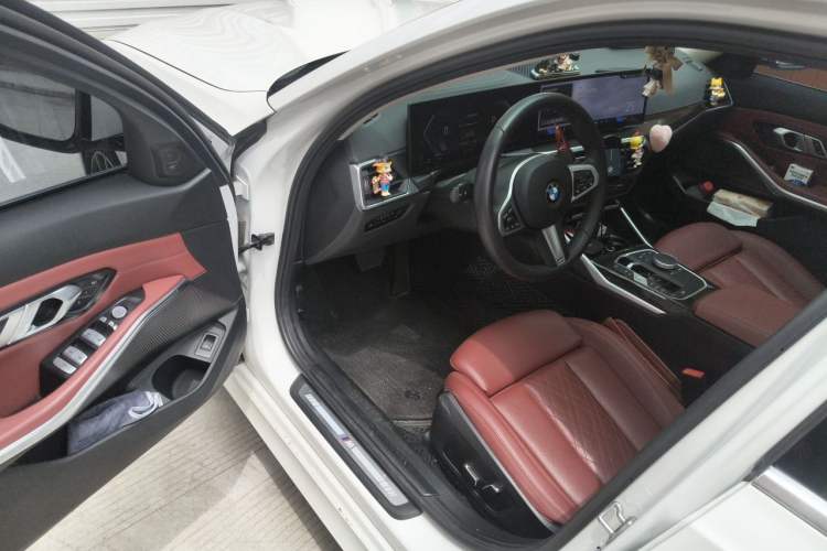 Used BMW 3 Series 2024 325Li M Sport Package Driver Seat