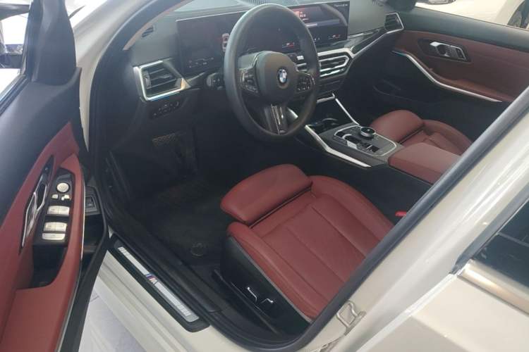 Used BMW 3 Series 2024 325Li M Sport Package Driver Seat