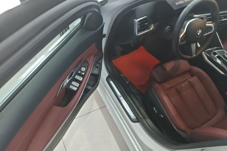 Used BMW 3 Series 2024 325Li M Sport Package Driver Seat