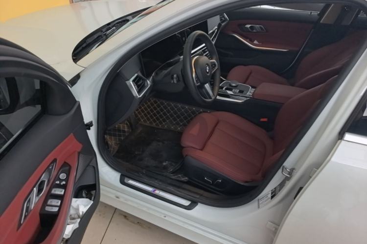 Used BMW 3 Series 2024 320Li M Sport Package Driver Seat