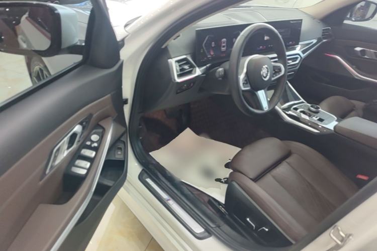 Used BMW 3 Series 2024 325Li M Sport Package Driver Seat