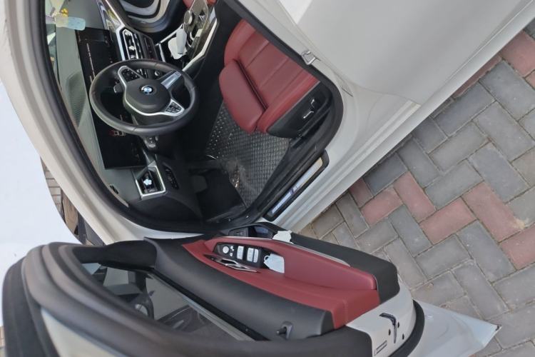 Used BMW 3 Series 2024 325Li M Sport Package Driver Seat