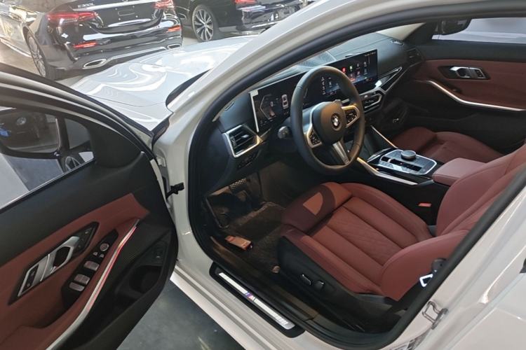 Used BMW 3 Series 2024 325Li M Sport Package Driver Seat