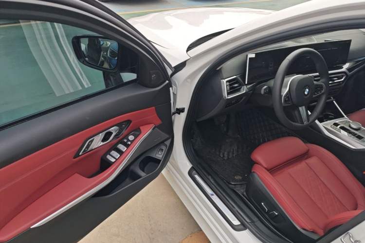 Used BMW 3 Series 2024 325Li M Sport Night Edition Package Driver Seat