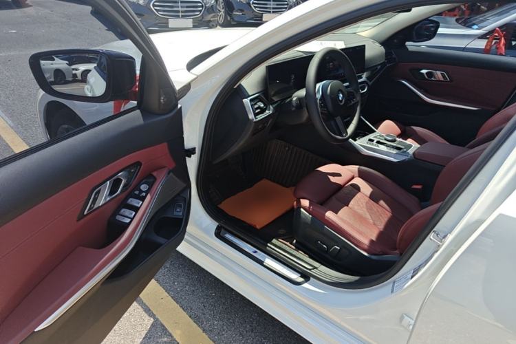 Used BMW 3 Series 2024 325Li M Sport Night Edition Package Driver Seat