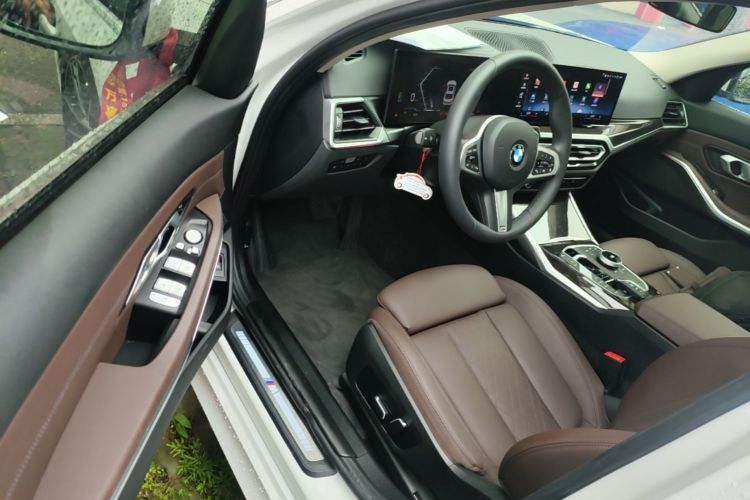 Used BMW 3 Series 2024 325Li M Sport Package Driver Seat