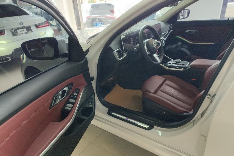 Used BMW 3 Series 2024 325Li M Sport Package Driver Seat