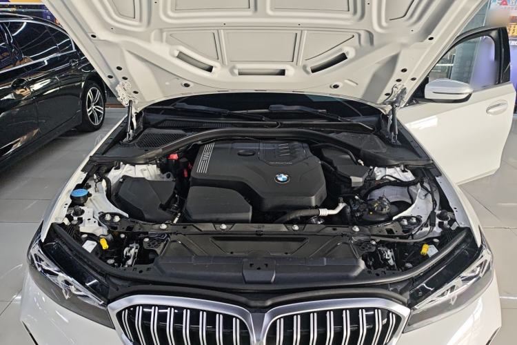 Used BMW 3 Series 2024 320Li M Sport Package Engine Bay