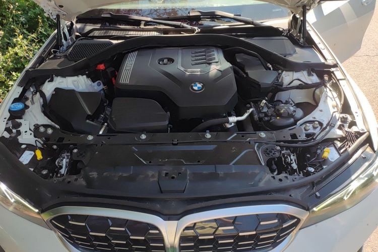 Used BMW 3 Series 2024 325Li M Sport Package Engine Bay