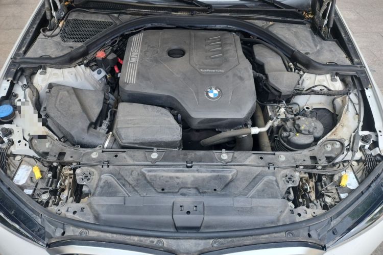 Used BMW 3 Series 2024 325i M Sport Package Engine Bay