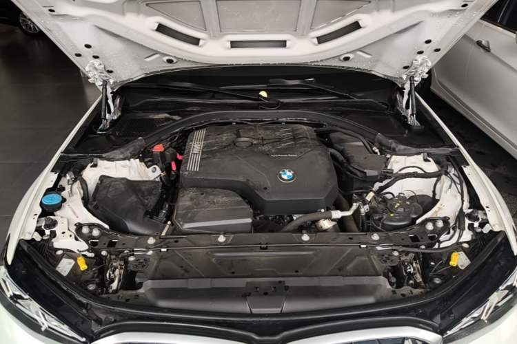 Used BMW 3 Series 2024 325Li M Sport Package Engine Bay