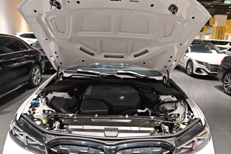 Used BMW 3 Series 2024 325i M Sport Night Edition Package Engine Bay