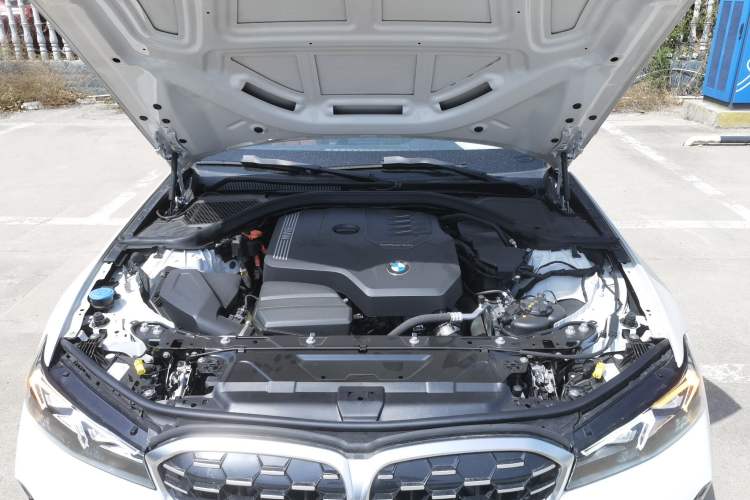 Used BMW 3 Series 2024 325Li M Sport Package Engine Bay