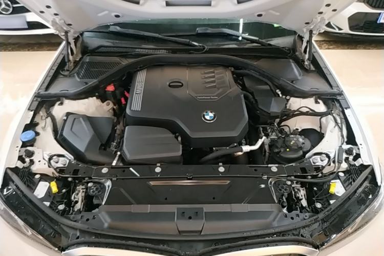 Used BMW 3 Series 2024 325Li M Sport Package Engine Bay
