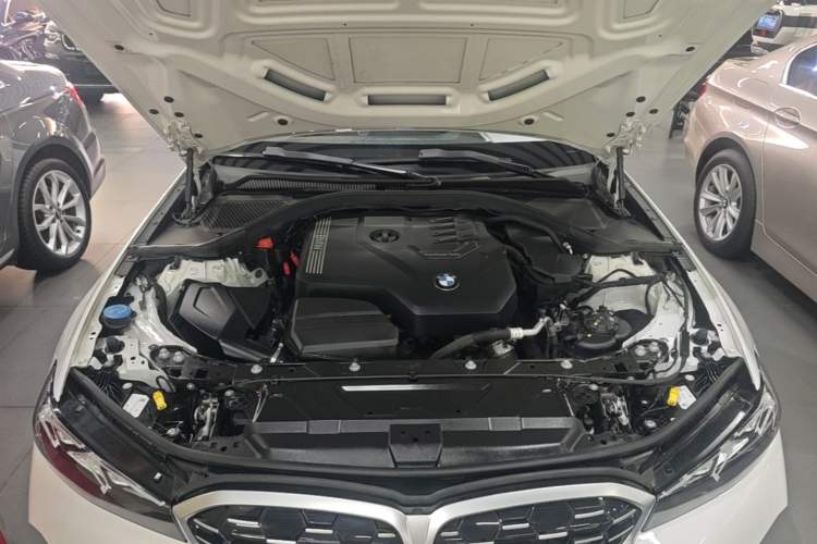 Used BMW 3 Series 2024 325Li M Sport Package Engine Bay