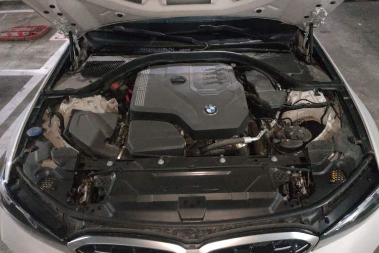 Used BMW 3 Series 2024 325Li M Sport Package Engine Bay