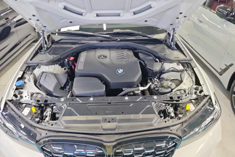 Used BMW 3 Series 2024 325Li M Sport Night Edition Package Engine Bay
