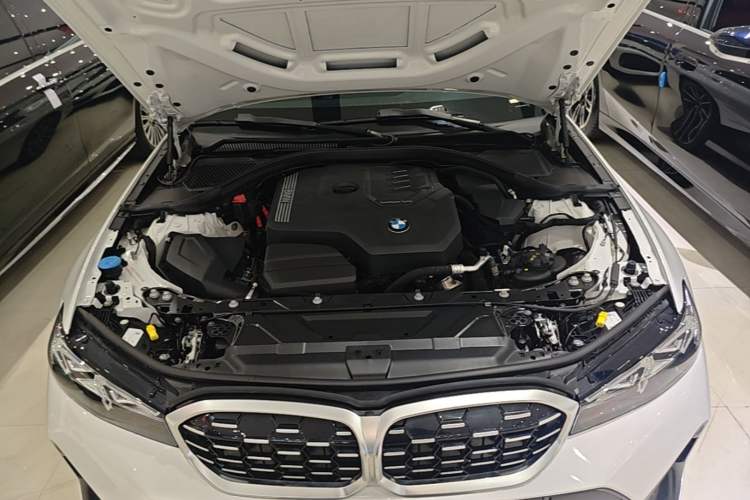 Used BMW 3 Series 2024 325Li M Sport Package Engine Bay