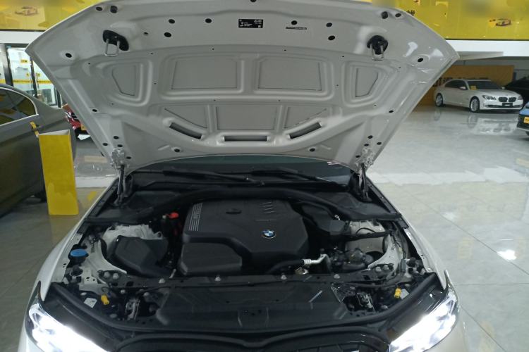 Used BMW 3 Series 2024 325i M Sport Night Edition Package Engine Bay