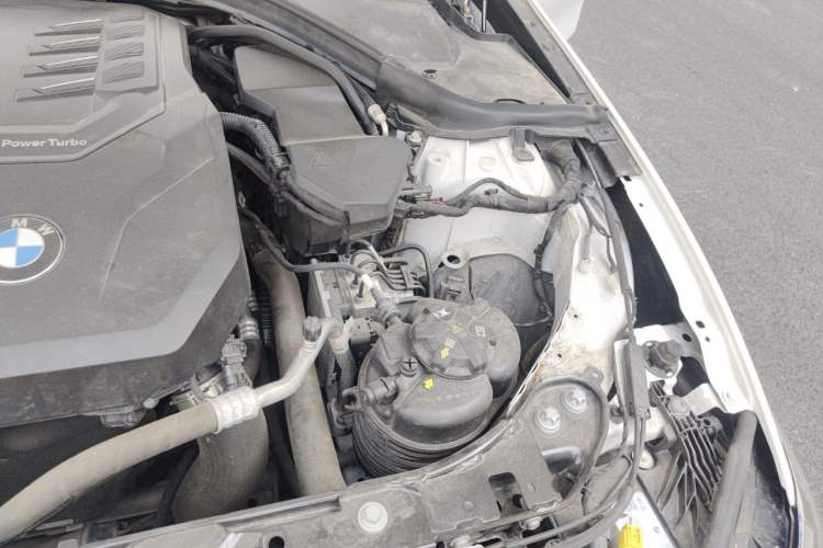 Used BMW 3 Series 2024 325Li M Sport Package Engine Bay Left