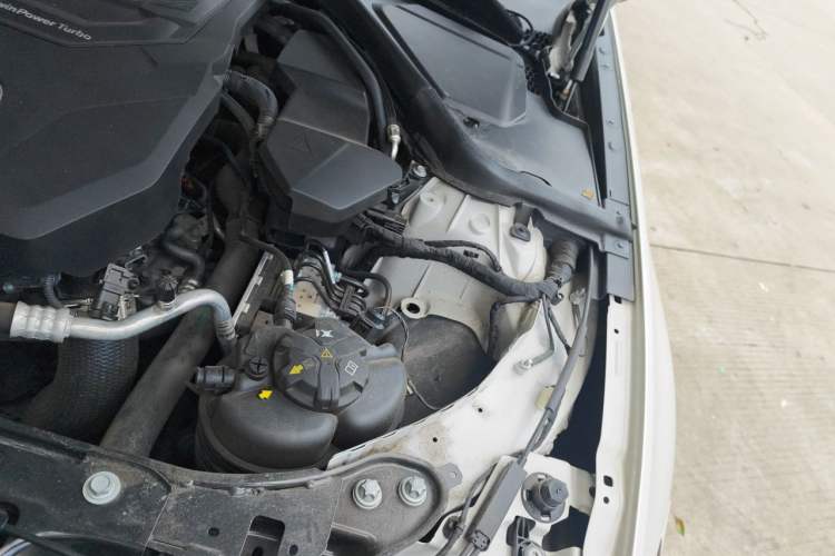 Used BMW 3 Series 2024 320Li M Sport Package Engine Bay Left