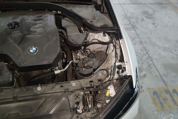 Used BMW 3 Series 2024 325Li M Sport Package Engine Bay Left