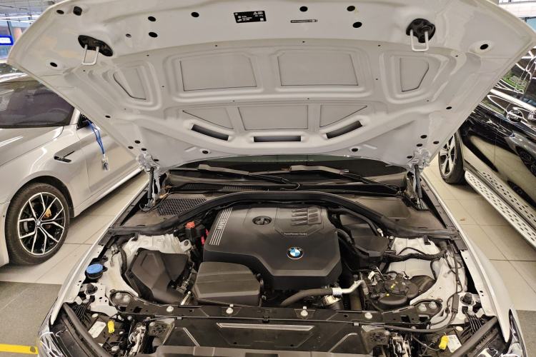 Used BMW 3 Series 2024 325Li M Sport Package Engine Bay