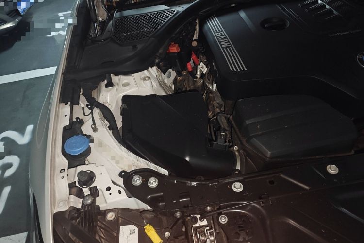 Used BMW 3 Series 2024 325Li M Sport Package Engine Bay Right