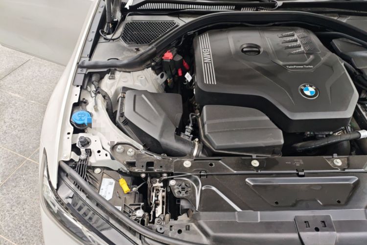 Used BMW 3 Series 2024 325i M Sport Night Edition Package Engine Bay Right