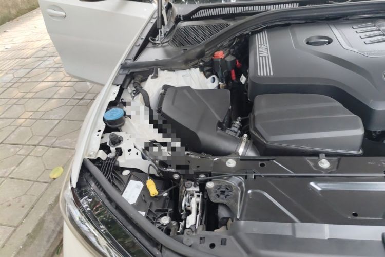 Used BMW 3 Series 2024 325i M Sport Night Edition Package Engine Bay Right