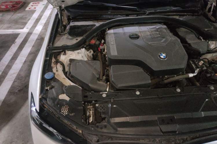 Used BMW 3 Series 2024 325Li M Sport Package Engine Bay Right