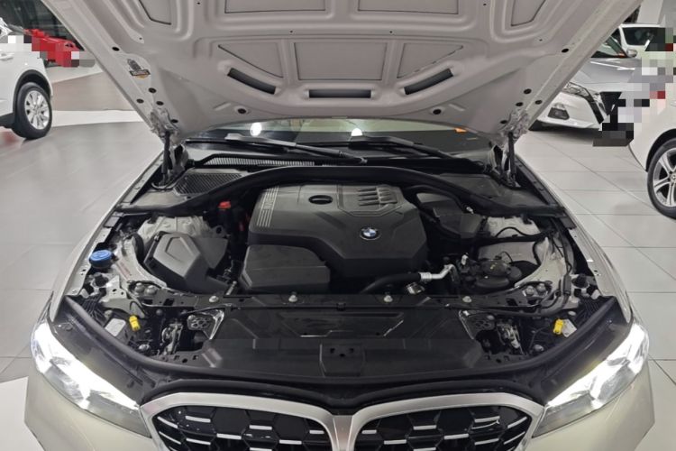 Used BMW 3 Series 2024 325i M Sport Package Engine Bay