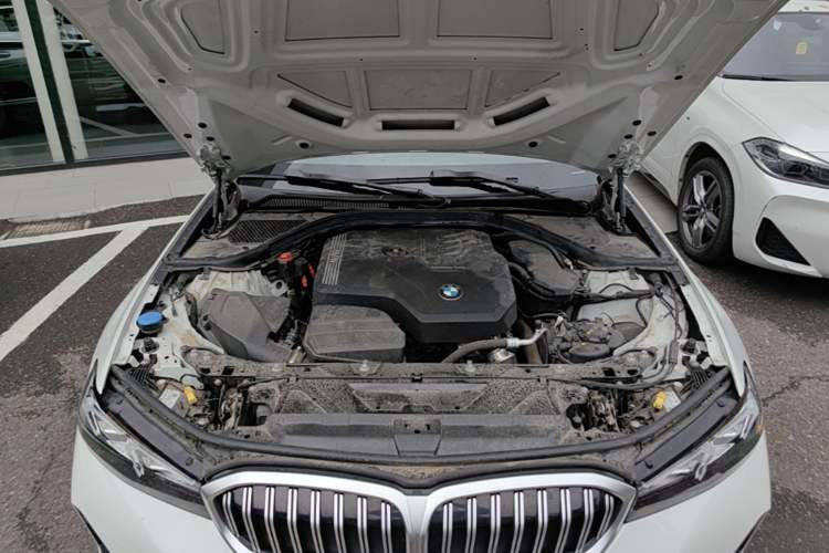 Used BMW 3 Series 2024 320Li M Sport Package Engine Bay