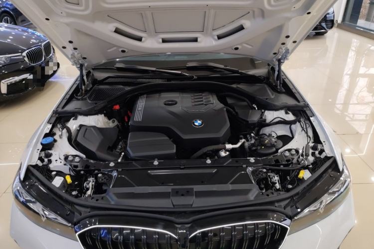 Used BMW 3 Series 2024 325Li M Sport Package Engine Bay